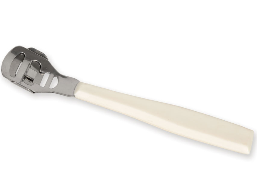 TAIE PEDICURA - 14,5 cm - maner din plastic